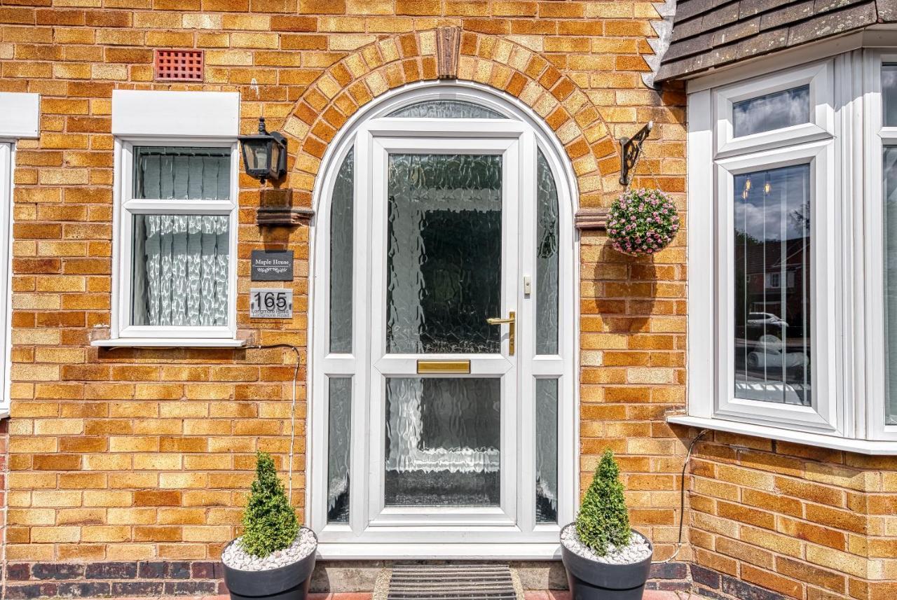 Elegant 5 Bed House - Sleeps 9, Central Solihull, Nec, Jlr, Hs2, Resorts World, Airport Business And Leisure Stays, Экстерьер фото